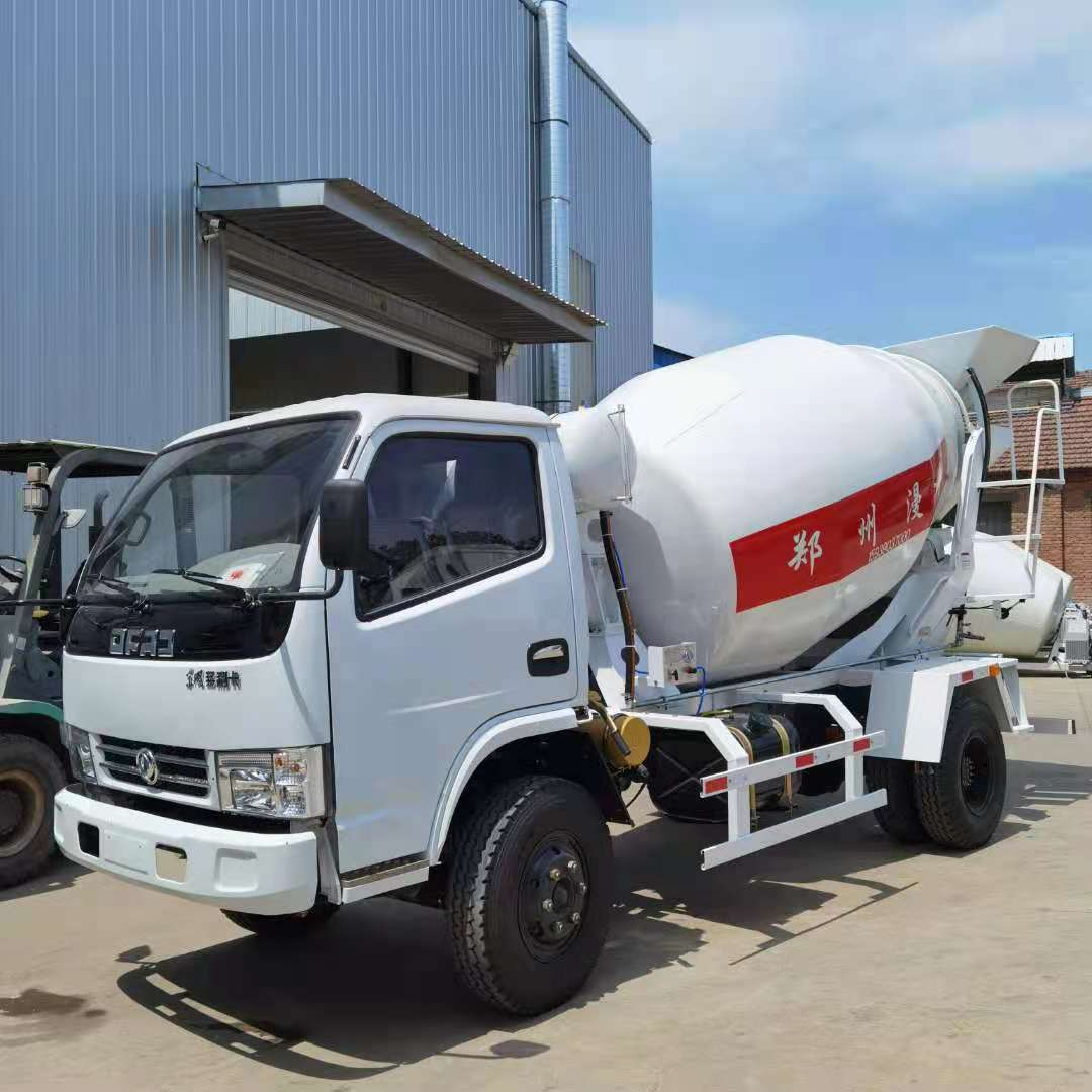 小型攪拌車(chē)的保養(yǎng)事項(xiàng)有哪些？